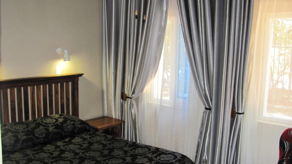 Ivory Tusk Lodge Tzaneen Rum bild